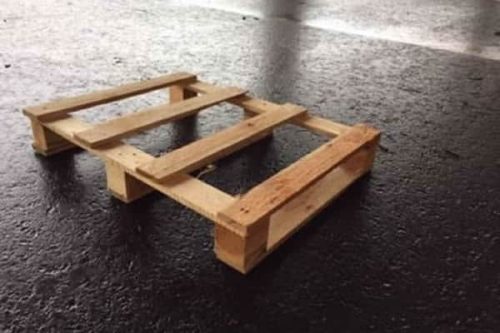 Einwegpalette neu 600x800 mm
